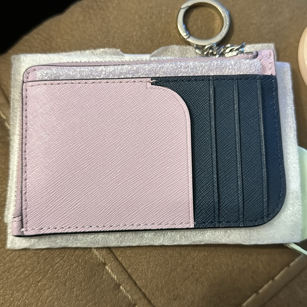 ♠️Kate Spade Madison medium L zip cardholder♠️ - Picture 2 of 4
